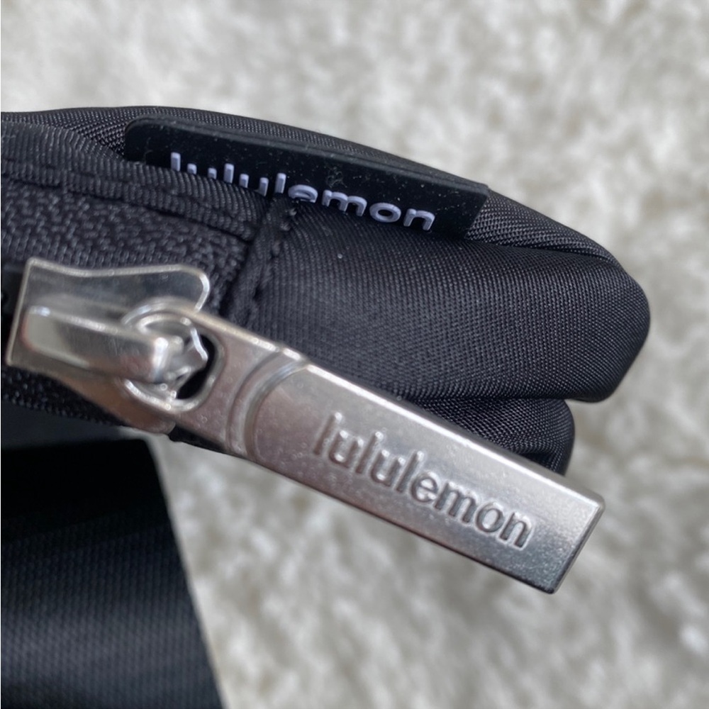 🍎 Lululemon New York Exclusive Everywhere Belt Bag - Picture 6 of 12